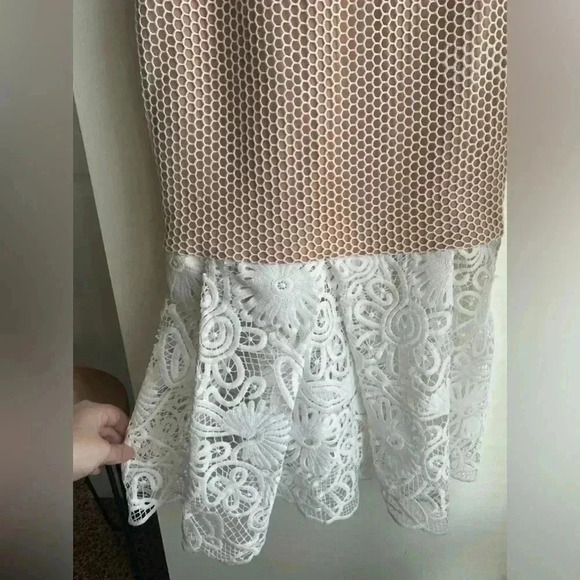 NWT Elliatt Dress Serenity Revolve Anthropologie Lace White Trumpet Mermaid Boho - Picture 8 of 15